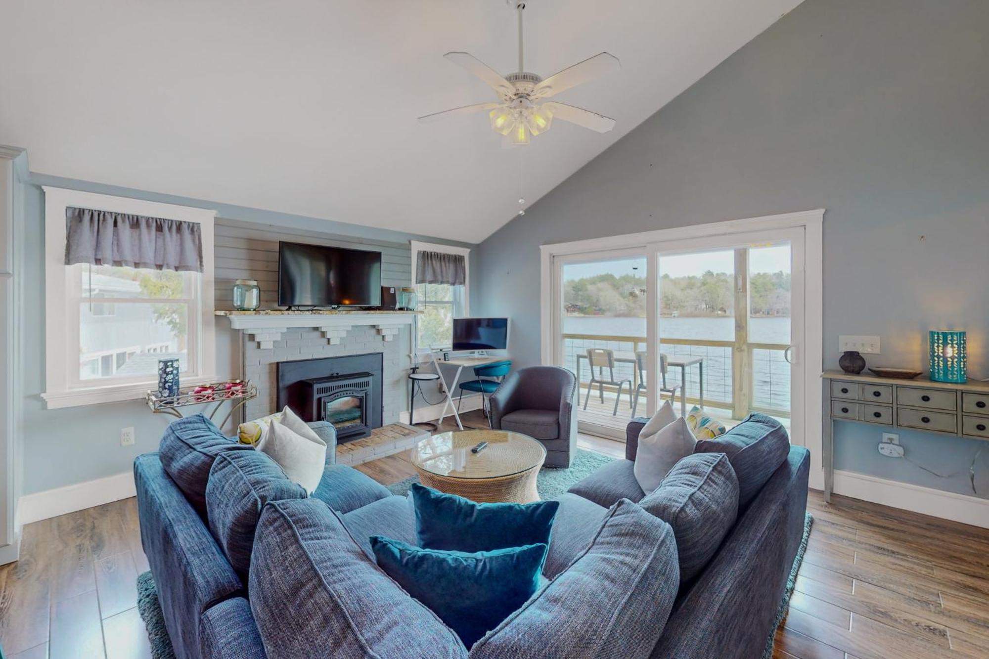 Shoreline Splendor Holiday home Plymouth